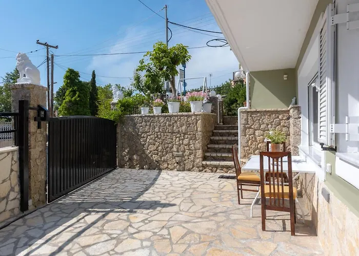 Ninas Pool I Διαμέρισμα Βιρός